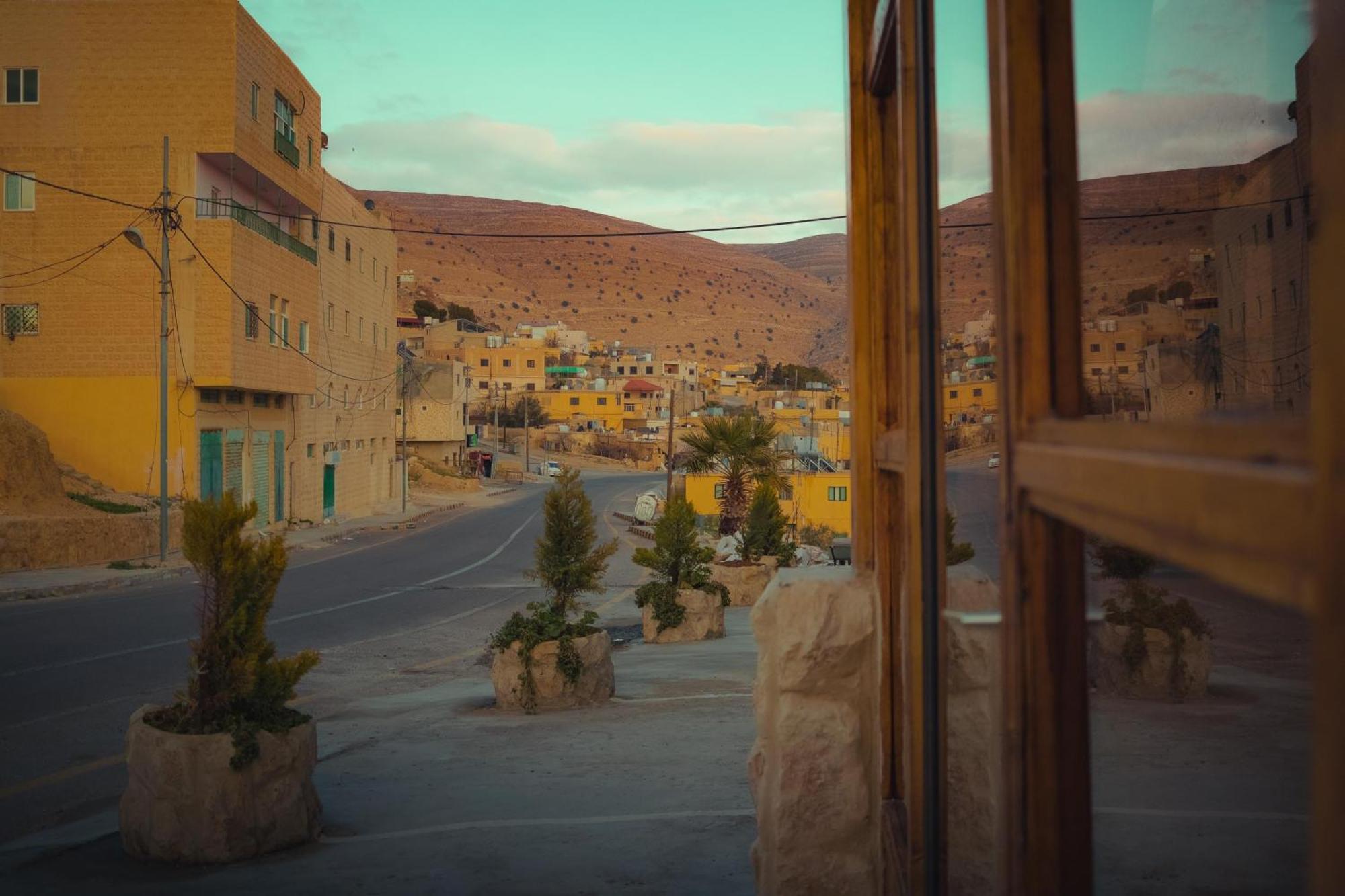 Plaza View Hostel At Tayyibah ภายนอก รูปภาพ