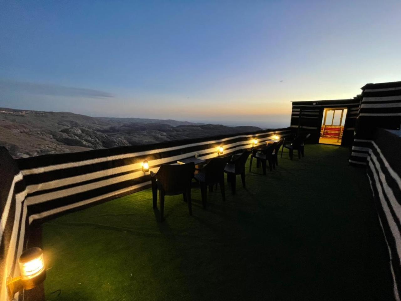 Plaza View Hostel At Tayyibah ภายนอก รูปภาพ