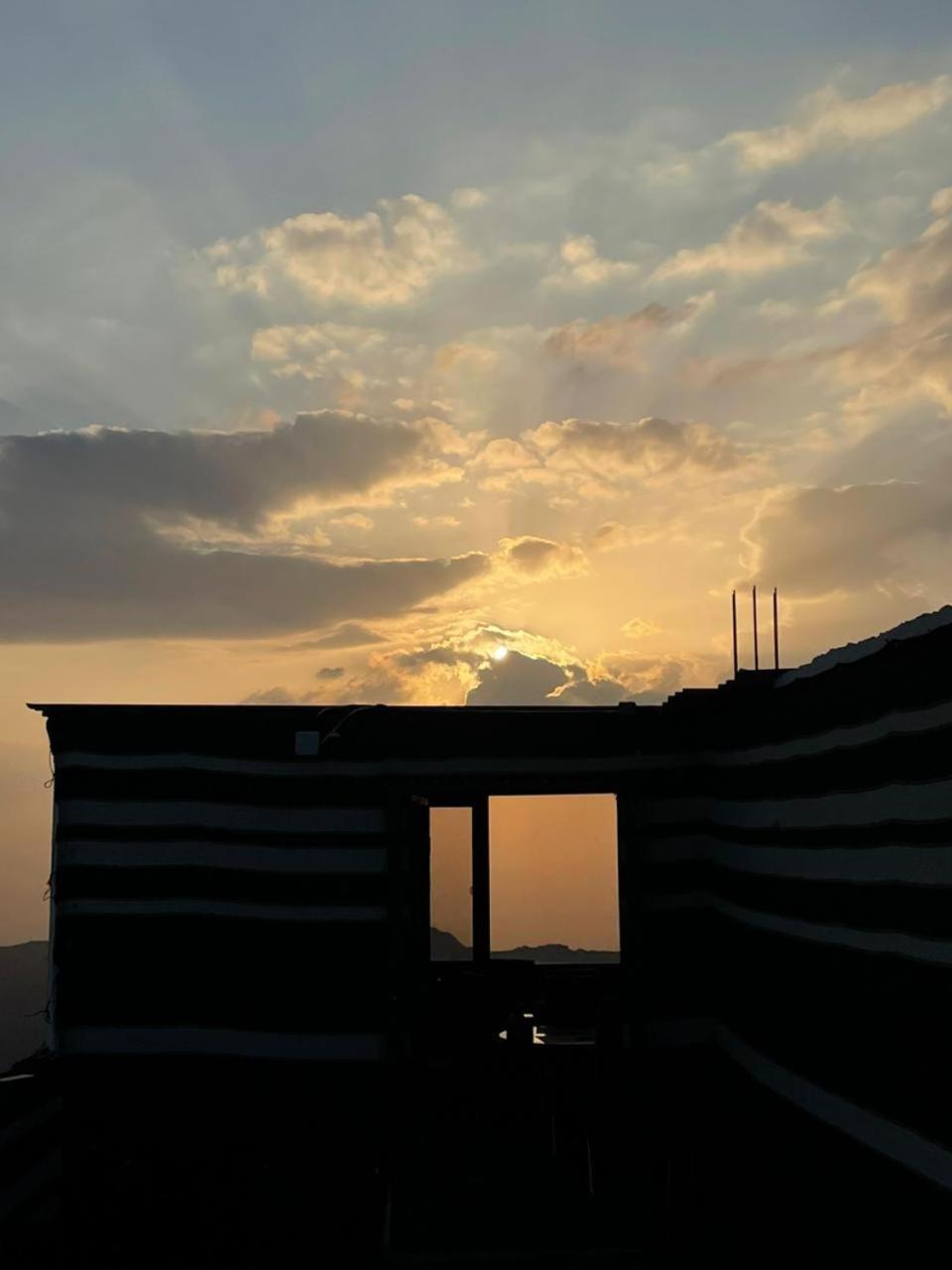 Plaza View Hostel At Tayyibah ภายนอก รูปภาพ